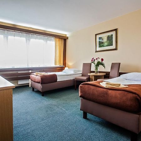 Aparthotel Olimpia Poznań Esterno foto